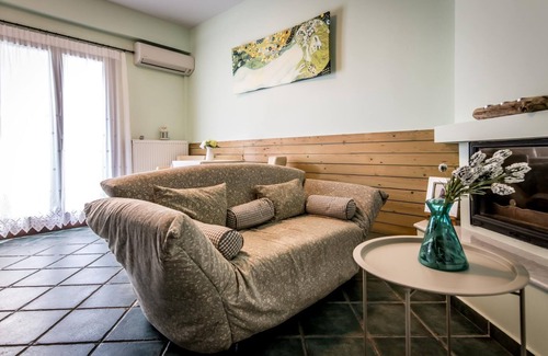 Tsagarada Apartment | Welcoming Daphne House in Pelion with Delicious Breakfast