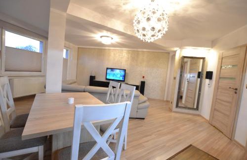Darlowko Apartment | Ocean View Retreat: Darłówko Apartament Morski IV