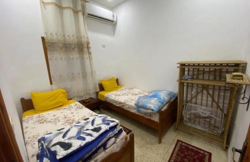 Tozeur Apartment | Budget-Friendly Getaway at Dar Alaa: Pet & Child Friendly
