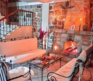 Dar Chaoui House | Pet-Friendly Retreat at Dar Bakkali Nadi with Pool Access