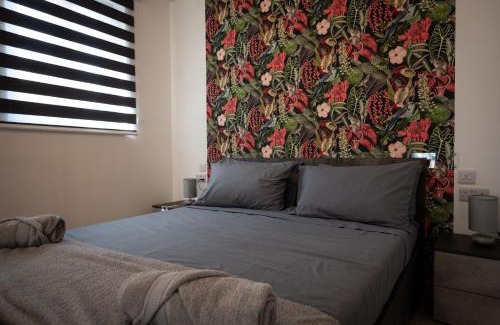 Cospicua House | Stylish Dar Barbara Duplex: Family-Friendly 4-Star Retreat