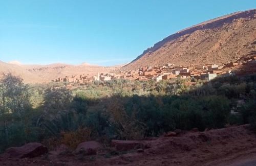 Tamedakhte House | Relax at Dar Brahim Tizgui Nbarda: Pet-Friendly Retreat