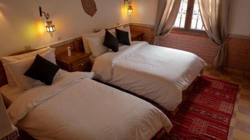 Bou Tharar Bed & Breakfast | Top-Rated Dar Essyaha: Family-Friendly & Pet Welcoming