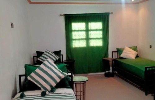 Sidi M'Hamed Dalil House | Budget-Friendly Stay at Dar Eventland with Family Amenities