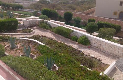 Moulay Bouzarqtoune House | Pet-Friendly Retreat at Dar Janoub with Inviting Pool