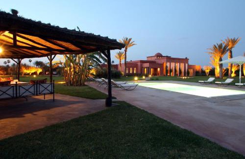 Tamazouzte House | Discover Dar Kamango: 4-Star Paradise with Ocean Views