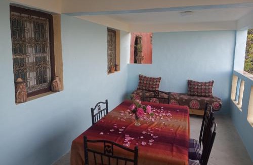 Ourtzagh House | Discover Dar Lala Zhour: Family-Friendly with Hot Tub