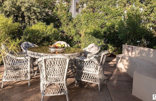 Sidi Abdallah Ghiat Villa | Experience the Serenity at Dar Lazrek Villa & Guest House