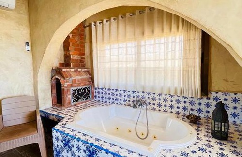 Eastern Hawaria House | Discover Dar le b7ar elhawaria: Family-Friendly Escape