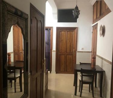Tamrhakht Apartment | Family-Friendly Stay at Dar Véronique Awaits You