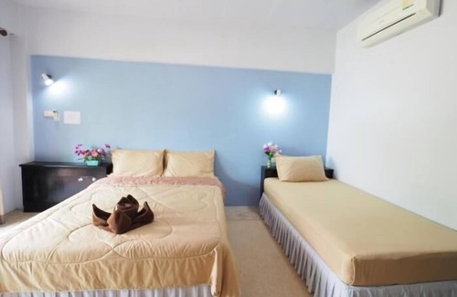Ko Lanta Hotel | Stay at Darawadd Lanta with Pool and Ocean Views