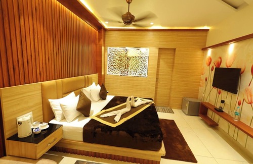 Bareilly Hotel | Darbar E Khas