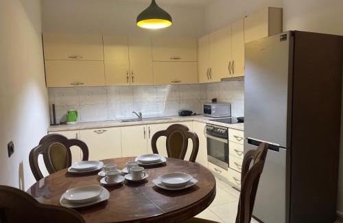 Kamez Apartment | Kid-Friendly Dardana & Gerjon Apartment - Rated 9.1/10