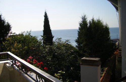 Nessebar Old Town House | Top-Rated Dari Guest Rooms with Ocean View & Family-Friendly Perks