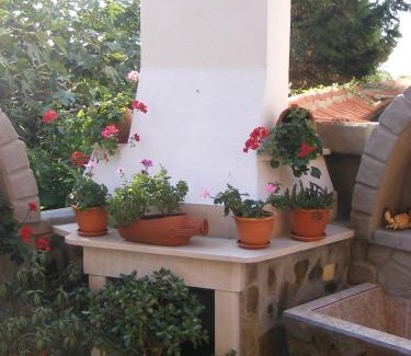 Nessebar Old Town House | Top-Rated Dari Guest Rooms with Ocean View & Family-Friendly Perks