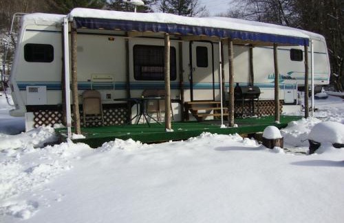 Elk Park Other | Pet-Friendly Dark Ridge HideOut – Guest Rated 10/10 Stay
