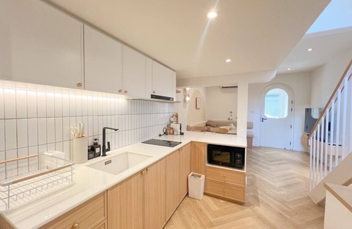 Bangkok Old Town House | Darlene House