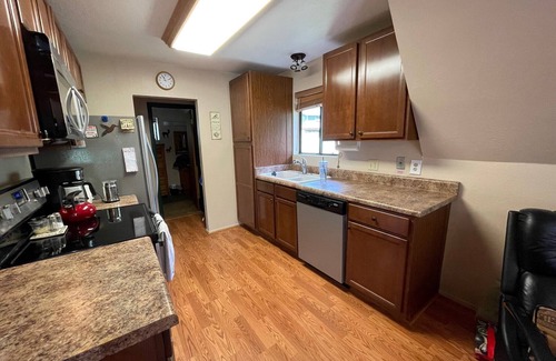 Kachina Village Cabin | Cozy Cabin Retreat in the Woods - Guest Rated 9.8!