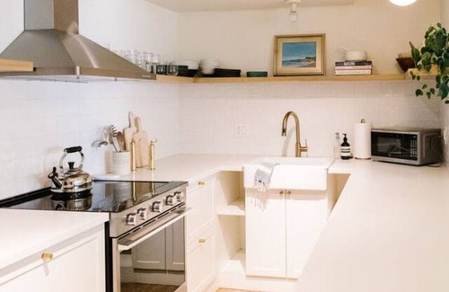 Carpinteria Condo | Beautiful Condo on Linden Ave. with Oceanfront Views