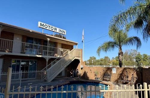 Wentworth Hotel | Cozy Darling Junction Motor Inn with Oceanfront Pool Access