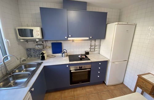 Mas Pinell Ski Chalet | Daró 3D: Beachfront Retreat with Pool and Pet-Friendly Perks