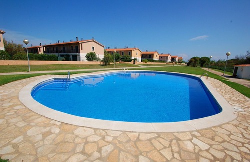 Mas Pinell Ski Chalet | Beachfront Oasis: Daró 3D with Pool and Ocean Views
