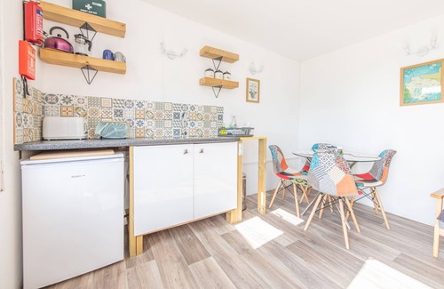 Liverton Cabin | Family-Friendly Dartmoor Cabin with Kitchen & Top Reviews
