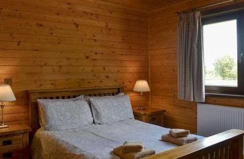 Witheridge House | Discover Dartmoor: Family-Friendly & Pet Welcoming Retreat