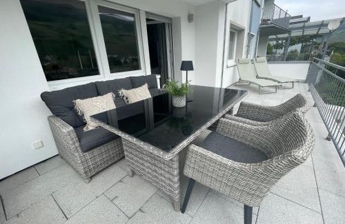 Kaimt Apartment | Experience DAS AMBIENTE II: Guest Rated 9.8 with Ocean Views