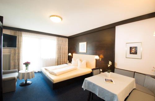 Mosern Apartment | Top-Rated Das Aparthotel Olympia Tirol with Ocean Views