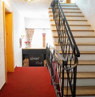 Pettneu am Arlberg House | Discover Das Astrid: Pet-Friendly with Top Amenities