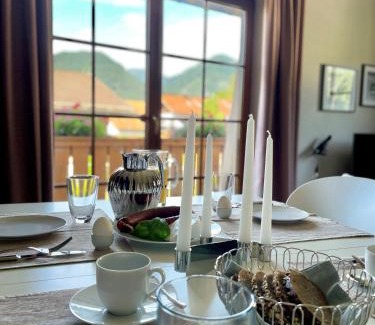 Oberau Apartment | Indulge in Comfort at Das Bergquartier - Ferienwohnung Rabenkopf