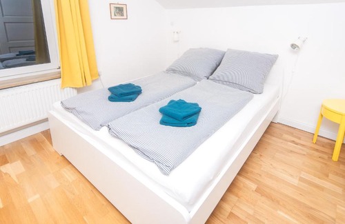 Langenaltheim House | Discover Das Blaue Haus: A Peaceful Retreat in Nature