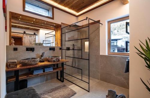 Kirchberg in Tirol Ski Chalet | Indulge at das brunn - 4-Star Chalet with Ocean Views