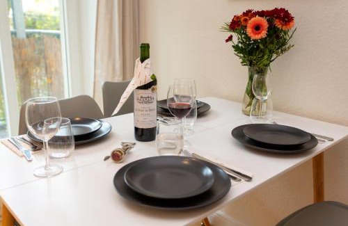 Zentrum-Nordwest Apartment | Comfortable City Apartment in Zentrum West with Kitchen