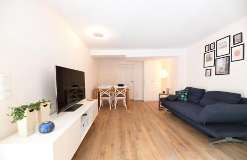 Heppenheim Apartment | Top-Rated Das Schiefe Haus: Pet-Friendly Festspiele Stay