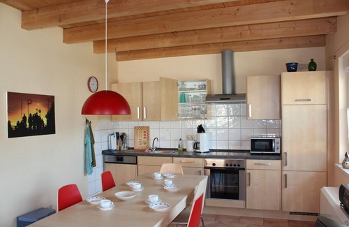 Blengow House | Discover Tranquility at the Nature-Centric Feriendoppelhaus