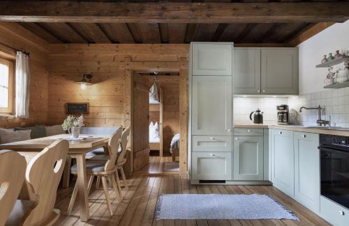 Schladming Apartment | Experience Das Dorf in der Stadt: Oceanfront Family Retreat