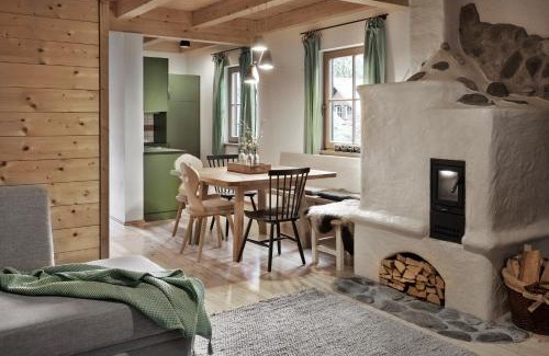Schladming Apartment | Experience Das Dorf in der Stadt: Oceanfront Family Retreat