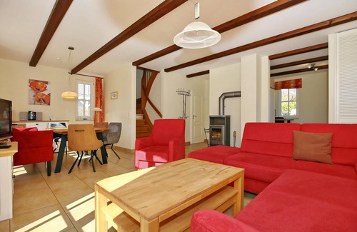 Klein Bollhagen House | Idyllic Das Ferienhaus Nanni: Pet-Friendly Retreat in Wittenbeck