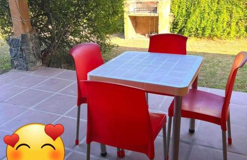 Los Reartes House | das gelbe haus