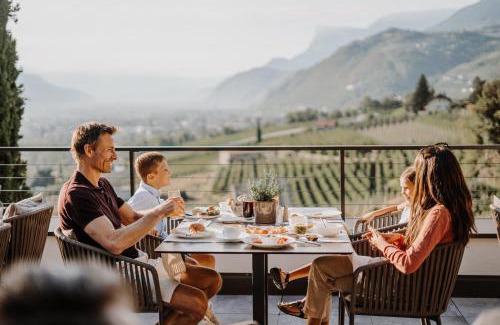 Cermes Hotel | Oceanfront Escape at Das Grafenstein Familienresidence