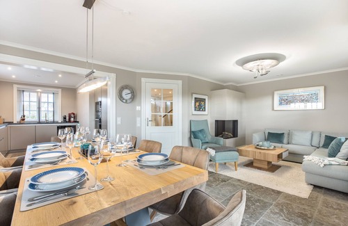 List House | Family-Friendly Getaway at Das Haus Dünenliebe