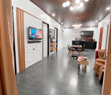 Danao City House | Cozy Stay at Das Haus with Kitchen Amenities & 8/10 Rating
