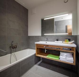 Moosen Apartment | Experience Tranquility at Das Heimsitz - Top-Rated Retreat