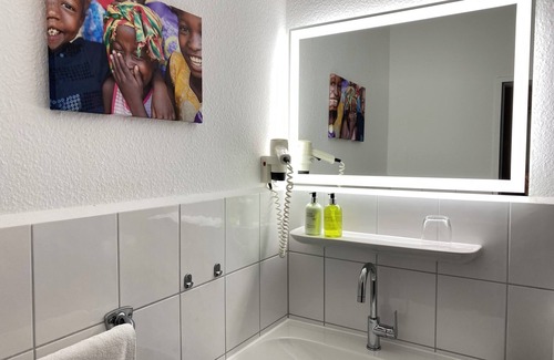 Luetjenburg Hotel | Explore Das Hotel Ostseeblick: Family-Friendly Getaway