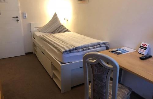 St Lorenz House | Discover Das HOTELchen: Family-Friendly with Hot Tub Bliss
