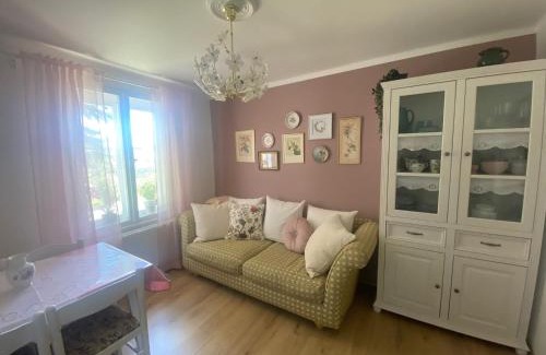 Breitenbrunn House | Cozy Das kleine Haus with Kitchen - Guest Rated 9/10