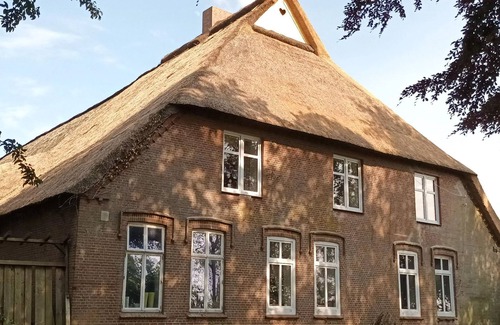 Barlt Apartment | Discover Das Möwennest - Family-Friendly Retreat with Pets
