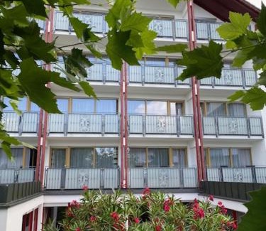 Safferstetten Hotel | Pension Maximilian: Oceanfront Retreat with Spa & Dining